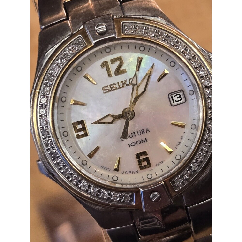 Seiko Coutura Genuine Diamond Ladies' Quartz Watch. 7N82-0050. New Battery. 6".